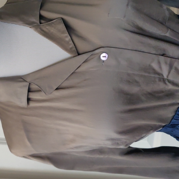 Silk blouse - Picture 2 of 5